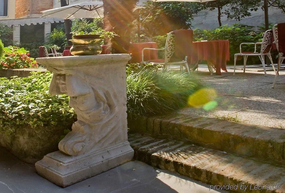 Hotel Amadeus Venice