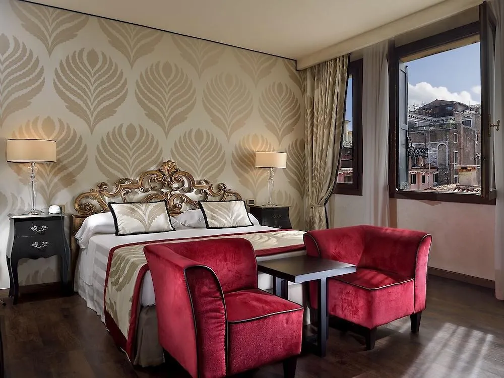 Hotel Amadeus Venice 4*,  Italy