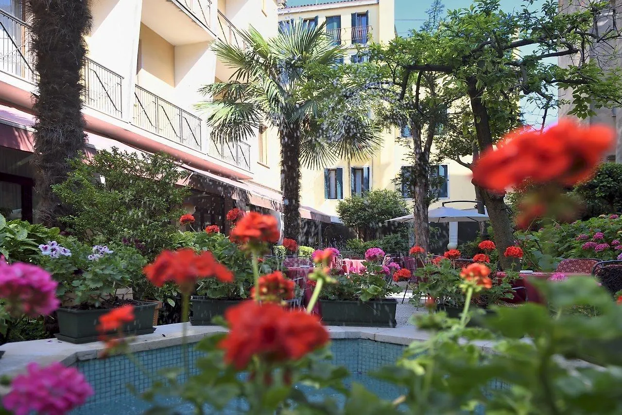 Hotel Amadeus Venice