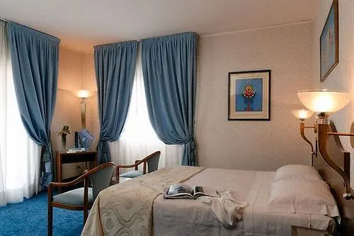 Hotel Amadeus Venice