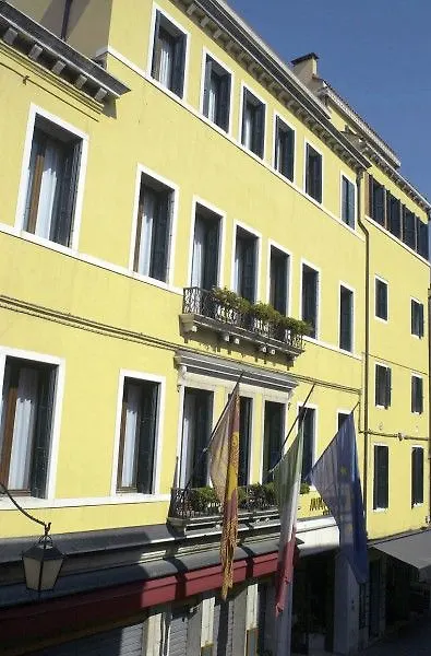 ****  Hotel Amadeus Venice Italy