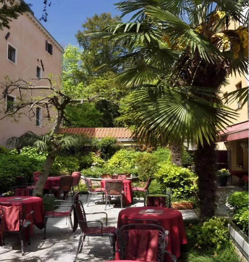 Hotel Amadeus Venice