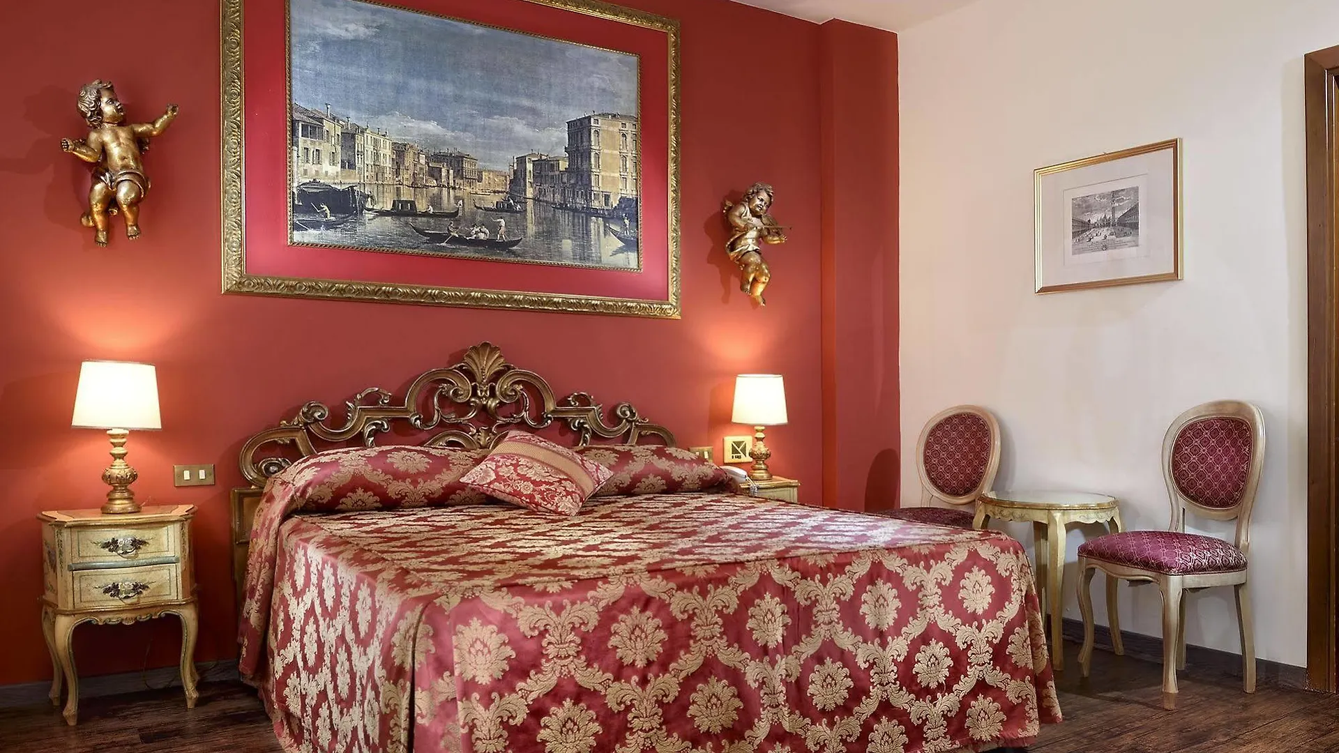 Hotel Amadeus Venice